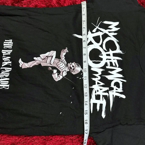 My Chemical Romance Band Merch Short Sleeve Shirt Small Black Parade New w/ Tags - Picture 4 of 6